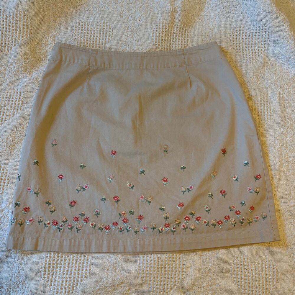 Fashion Bug Flower Embroidery Skirt 14 Womens